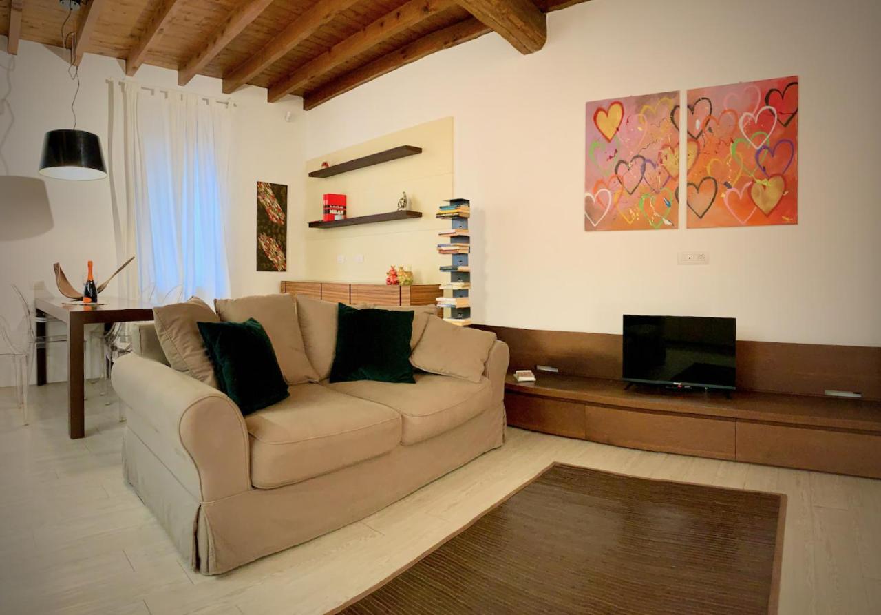 Ca' Stella Milano - Appartamento Accogliente E Romantico In Contesto Storico - Cozy And Romantic Flat In Milan Milão Exterior foto